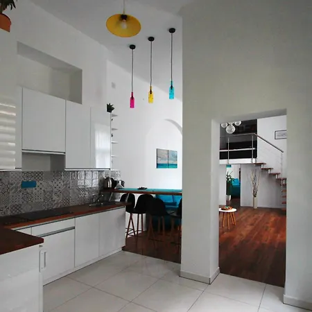 Stylish In Downtown 아파트 *