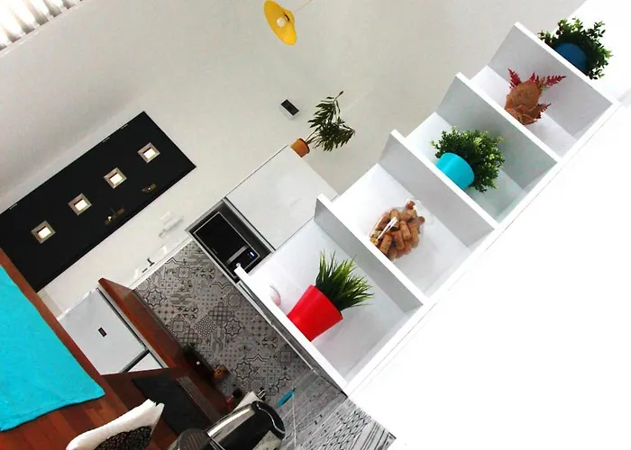 Stylish In Downtown Apartment *